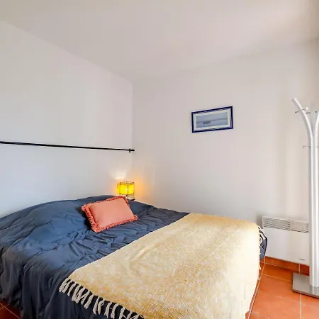 Apartment Le Domaine De Figuiere-3 By Interhome *